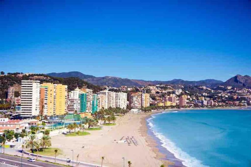 El Alamo Lägenhet Málaga Exteriör bild